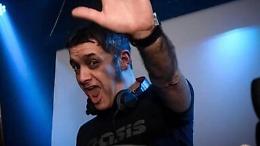 Torino dice addio a Dj Dave, anima dei club: gli Statuto devolvono l&rsquo;incasso del concerto alla famiglia