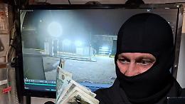 Verolengo sotto assedio: nella stessa notte colpiti pasticceria, autolavaggio e camion