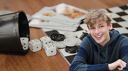 Troppi schermi, troppo interconnessi. I giovani di San Raffaele Cimena riscoprono i giochi da tavolo