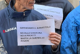 Barattolo, tonnellate di polemiche: in Commissione esplode il caso del mercato di via Carcano