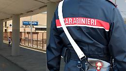 Torino Lingotto, carabinieri rianimano un uomo in arresto cardiaco: decisivo il defibrillatore in stazione