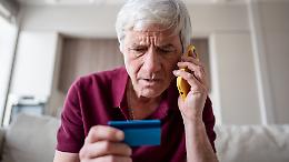 Messaggio della &ldquo;banca&rdquo; e 24 mila euro spariti: smantellata la rete con basi tra Palermo, Napoli e Torino