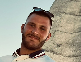 Un mese dopo la morte di Andrea Cricca il corpo &egrave; ancora sotto sequestro. La richiesta di aiuto della mamma: &ldquo;Senza sepoltura non c&rsquo;&egrave; pace&rdquo;