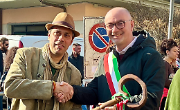 CarnivaLans accende Lanzo: tradizione, coriandoli e comunit&agrave; in festa