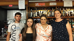 A mille metri di quota l&rsquo;ultimo bar della frazione tiene viva la comunit&agrave;