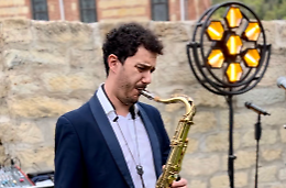 Musica elettronica per bambini: successo del progetto al Liceo di Rivarolo