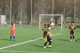 Torino, riapre il campo da calcio del Parco Colletta: impianto riqualificato con fondi Pnrr