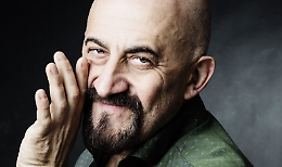 &ldquo;Vegeta &egrave; morto (e l&rsquo;ho ucciso io)&rdquo;: Gianluca Iacono porta a Torino il suo spettacolo tra anime e identit&agrave;