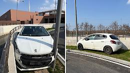 Si schianta contro un palo all&rsquo;Outlet di Settimo: patente ritirata per guida in stato d&rsquo;ubriachezza 