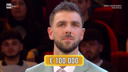 Affari Tuoi, serata nera per il Piemonte: Fabio da Cuneo sbaglia tutto. Ecco cosa &egrave; successo 