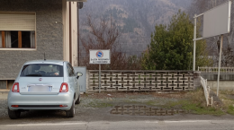 Parcheggi selvaggi e divieti di sosta nel mirino, esplode lo scontro politico a Germagnano