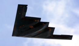 Un bombardiere invisibile nei cieli del Piemonte: avvistato uno Stealth B-2 sulle Valli di Lanzo