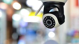 Telecamere in negozio e sospetti sul dipendente: quando &egrave; legittimo controllare