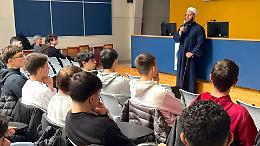 Rivarolo Canavese contro l&rsquo;islamofobia: a scuola si riscrive la storia del dialogo tra culture