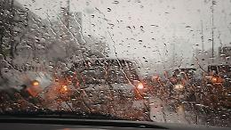 Piemonte, ritorno del maltempo: piogge, neve e temperature in calo