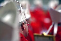 Abusi nella Chiesa: documenti shock rivelano che il Vaticano sapeva gi&agrave; dagli anni &rsquo;30 