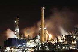 Guerra del gas nel Golfo: missili su Qatar e Arabia Saudita, colpito il maxi giacimento iraniano. Prezzi in salita e mercati nel caos