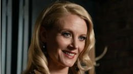 Addio a Carrie Anne Fleming, attrice di Supernatural e iZombie