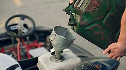 Furto di gasolio nella notte ad Alessandria, arrestati due giovani