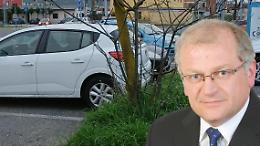 Assessori "astronauti" studiano il caldo che fa con i droni e poi tagliano gli alberi per far spazio alle auto. Benvenuti a Settimo Torinese