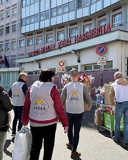 Pasqua di dolcezza e speranza: 300 uova per i piccoli pazienti del Regina Margherita
