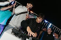 "New Gen" si prende la scena: cos&igrave; due ventenni hanno riacceso le notti a Ivrea...