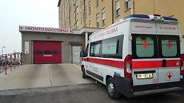 Paura nella notte di Pasqua: 14enne cade dal balcone, ricoverata d&rsquo;urgenza