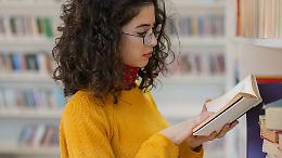 La biblioteca diventa protagonista a Rivarolo: quattro appuntamenti tra libri, arte e benessere