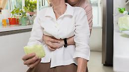 Rischia di soffocare al ristorante, decisive le manovre di primo soccorso