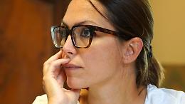 La sindaca Elena Piastra? Non sbaglia mai!!! Chiamatela "Miss perfettina..."