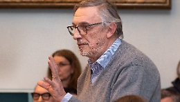 Il Pd scrive al Pd: parliamone! Messaggio via email a Elly Schlein