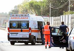 Auto si ribalta in tangenziale a Collegno: paura e traffico in tilt
