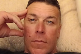 Giacomo Bongiorni picchiato fino alla morte davanti al figlio: chi sono i tre giovani fermati per omicidio