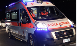 Torino, travolto da un tram: grave un uomo di 79 anni