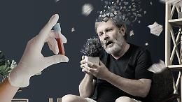 Alzheimer, la svolta nel sangue: cos&igrave; la malattia si potr&agrave; prevedere con anni di anticipo