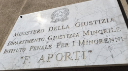 Evaso due volte in 48 ore: 17enne rintracciato in Olanda dopo la fuga dal Ferrante Aporti