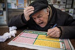 SuperEnalotto, la sestina impossibile che tutti giocano: tra numeri &ldquo;magici&rdquo; e illusioni da jackpot