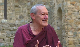 Da Ivrea a Gaza: a Ivrea il viaggio estremo di un monaco che sfida il mondo