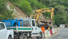 A Borgofranco lavori sulla provinciale dopo la frana