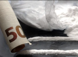 Maxi blitz antidroga ad Asti: sequestrati 22 chili di cocaina e un arsenale di armi