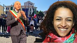 25 aprile a Rivarolo Canavese, il sindaco relativizza l'antifascismo: la piazza risponde cantando "Bella Ciao"