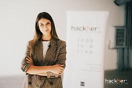 A Torino 150 ragazze sfidano gli stereotipi: nasce Hackher, l&rsquo;hackathon che punta sull&rsquo;IA