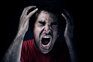 Rapito all’uscita dal medico e pestato nei boschi di Lanzo: a Ivrea il processo per sequestro di persona