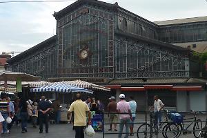 30 euro per rompersi le ossa: ecco quanto vale la vita a Porta Palazzo