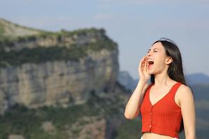 Urla nella valle: scattano i soccorsi con tanto di elicottero, ma era un falso allarme...