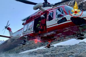 Dispersi tra neve e boschi: due salvataggi eroici in un solo giorno sulle Alpi piemontesi