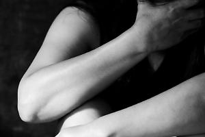 Maltrattamenti all’ex e minacce con coltello: 40enne portata in carcere