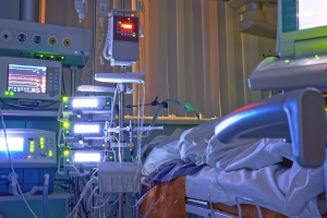 E' morta la ragazza precipitata dal balcone: si è spenta dopo due giorni di agonia