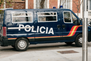 Muore a 20 anni in una discoteca di Ibiza: tragedia per un giovane italiano partito per lavorare sull’isola