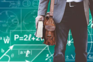 Morde un alunno, poi perseguita la vicina: nuovo processo per il professore